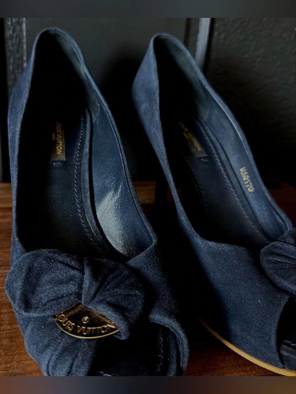 Louis Vuitton Kimono Peep Toe Platform Pumps Navy Suede Size 37